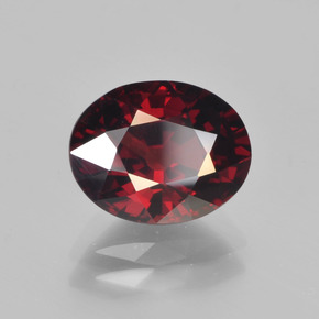 Granada Piropo Vermelho Natural 3.63ct, Corte Oval, VVS-VS