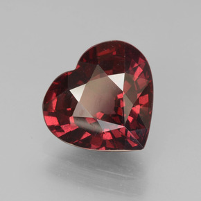 Granada piropo vermelho natural 3,25ct, formato de coração, VS