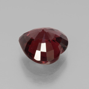Granada piropo vermelho natural 3,25ct, formato de coração, VS