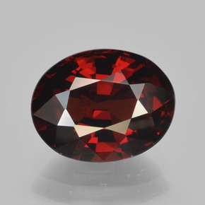 Granada Piropo Vermelho Natural 3.48ct, Corte Oval, VVS