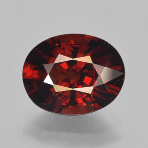 Granada Piropo Vermelho Natural 3.29ct, Corte Oval, VVS-VS