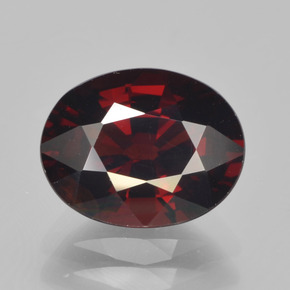 Granada piropo vermelho natural 3,55ct, corte oval, VVS