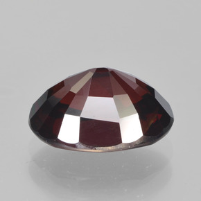 Granada piropo vermelho natural 3,55ct, corte oval, VVS