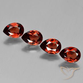 Pedras preciosas de Granada Piropo vermelho médio natural de 3.43 ct, Formato de pêra, VVS-VS