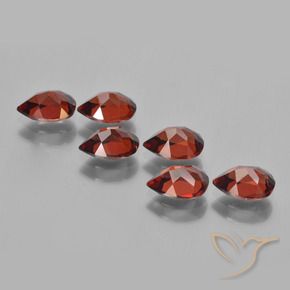 Pedras preciosas de Granada Piropo vermelho médio natural de 5.20 ct, Formato de pêra, VVS-VS