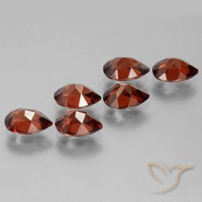 Pedras preciosas de Granada Piropo Vermelho brilhante natural de 5.48 ct, Formato de pêra, VVS-VS
