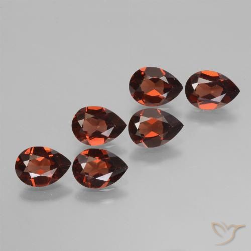 4.61ctw Natural Vermelho escuro Granada Piropo, Formato de pêra, VVS-VS