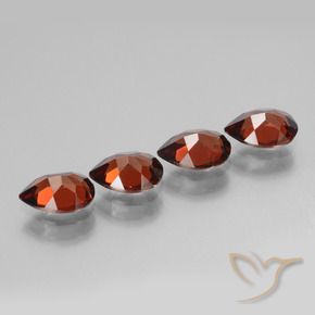Pedras preciosas de Granada Piropo Vermelho escuro natural de 3.22 ct, Formato de pêra, VVS-VS