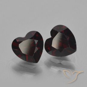 Pedras preciosas de Granada Piropo vermelho escuro natural de 1.89 ct, Coração, VVS-VS