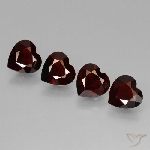 Pedras preciosas de Granada Piropo Vermelho escuro natural de 3.02 ct, Formato de coração, VVS-VS
