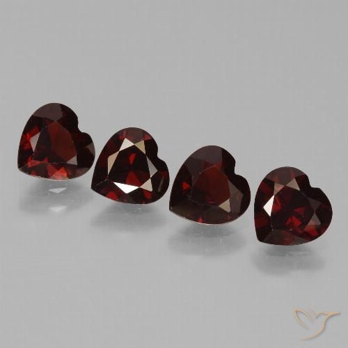 Pedras preciosas de Granada Piropo vermelho escuro natural de 3.33 ct, Formato de coração, VVS-VS