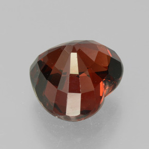 Granada piropo vermelho natural 2,00ct, formato de coração, VS