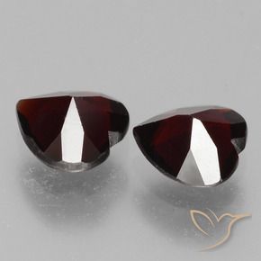 Pedras preciosas de Granada Piropo Vermelho escuro natural de 1.62 ct, Coração, VVS-VS