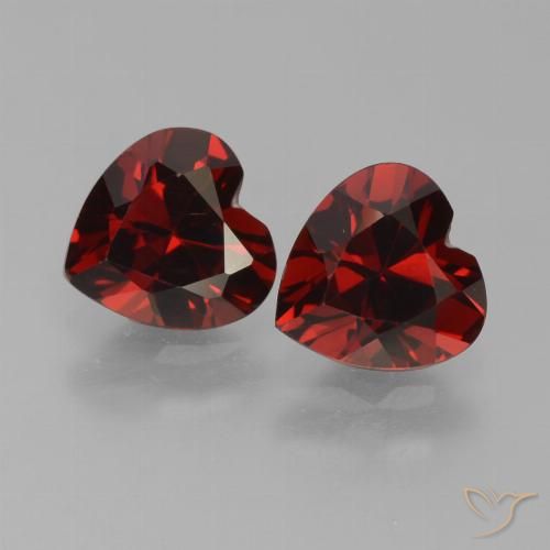 Pedras preciosas de Granada Piropo Vermelho Sangue Profundo natural de 1.86 ct, Formato de coração, VVS-VS
