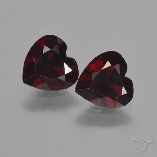 1.55ctw Natural Vermelho escuro Granada Piropo, Coração, VVS-VS