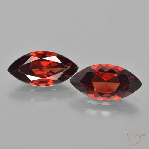 3.67ctw Natural Vermelho escuro Granada Piropo, Marquesa, VVS-VS
