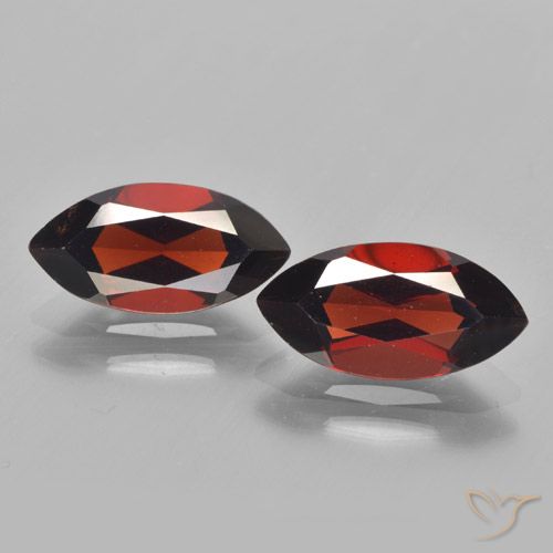 4.28ctw Natural Vermelho escuro Granada Piropo, Marquesa, VVS-VS