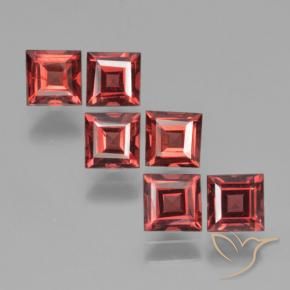 Pedras preciosas de Granada Piropo Vermelho escarlate natural de 2.59 ct, Quadrado, VS