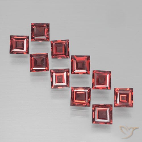 3.95ctw Natural vermelho médio Granada Piropo, Quadrado, VS