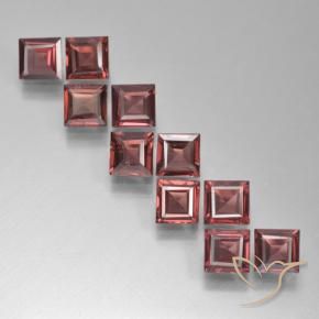 Pedras preciosas de Granada Piropo Vermelho médio-escuro natural de 3.38 ct, Quadrado, VS