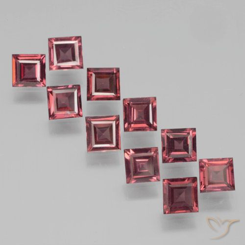 3.35ctw Natural Vermelho médio-escuro Granada Piropo, Quadrado, VS