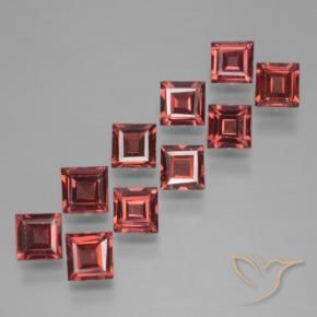 Pedras preciosas de Granada Piropo vermelho médio natural de 4.11 ct, Quadrado, VS