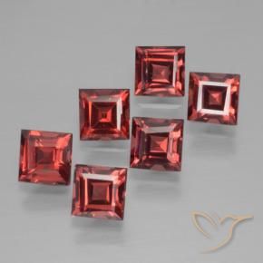 Pedras preciosas de Granada Piropo Vermelho Escarlate Profundo natural de 2.87 ct, Quadrado, VS