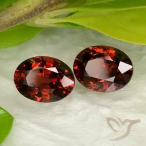 Pedras preciosas de Granada Piropo Vermelho escuro natural de 3.26 ct, oval, VVS-VS