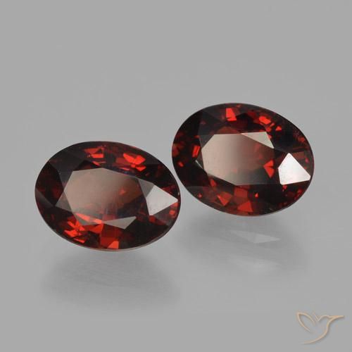 Pedras preciosas de Granada Piropo Vermelho escuro natural de 3.38 ct, oval, VVS-VS