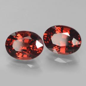 Pedras preciosas de Granada Piropo Vermelho escuro natural de 3.52 ct, Corte Oval, VVS-VS