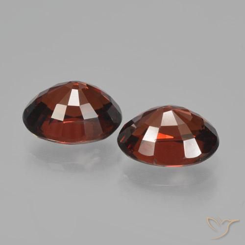 Pedras preciosas de Granada Piropo Vermelho escuro natural de 3.55 ct, oval, VVS-VS