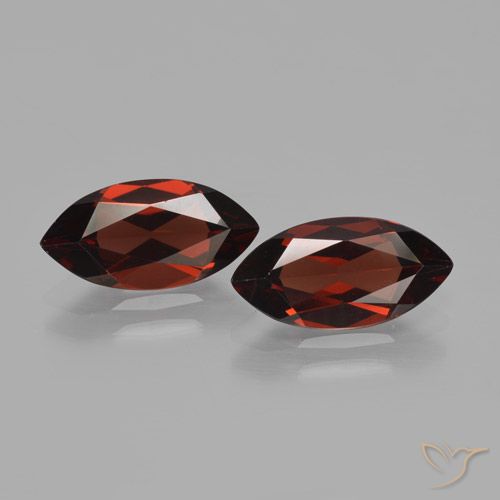 4.15ctw Natural Vermelho escuro Granada Piropo, Marquesa, VVS-VS