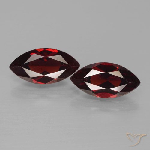 4.32ctw Natural Vermelho escuro Granada Piropo, Marquesa, VVS-VS