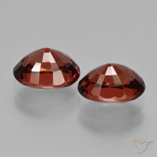 Pedras preciosas de Granada Piropo Vermelho escuro natural de 3.29 ct, oval, VVS-VS