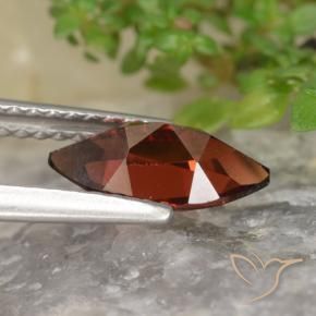 Granada Piropo Vermelho escuro Natural 1.20ct, Marquesa, VVS-VS