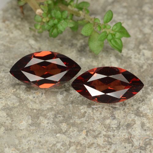2.25ctw Natural Vermelho escuro Granada Piropo, Marquesa, VVS-VS