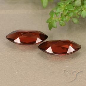 Pedras preciosas de Granada Piropo Sangria Tinto natural de 2.31 ct, Marquesa, VVS-VS