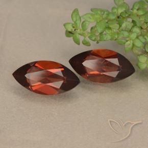 Pedras preciosas de Granada Piropo vermelho médio natural de 2.60 ct, Marquesa, VVS-VS