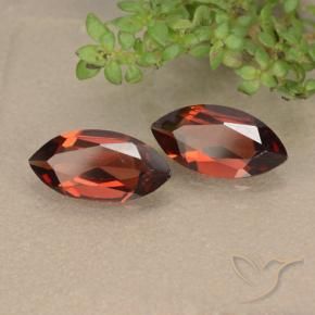 Pedras preciosas de Granada Piropo vermelho médio natural de 2.10 ct, Marquesa, VVS-VS