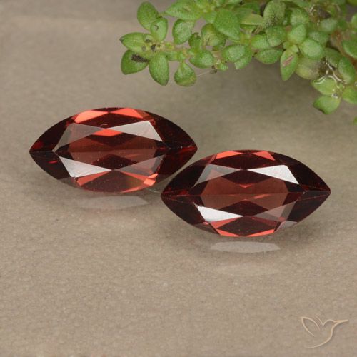 2.43ctw Natural vermelho médio Granada Piropo, Marquesa, VVS-VS