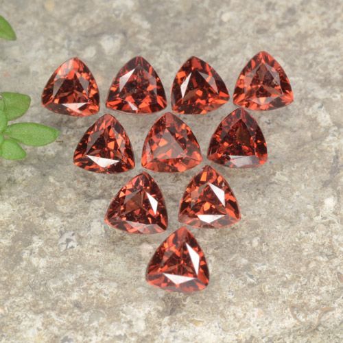 Pedras preciosas de granada piropo vermelho natural de 2,82 ct, trillion, VS