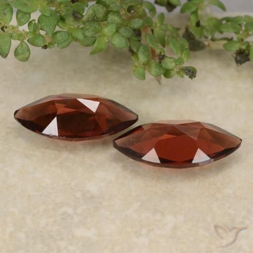 Pedras preciosas de Granada Piropo vermelho intenso natural de 2.21 ct, Marquesa, VVS-VS