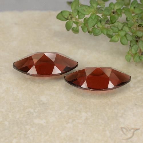 Pedras preciosas de Granada Piropo Vermelho escuro natural de 2.69 ct, Marquesa, VVS-VS
