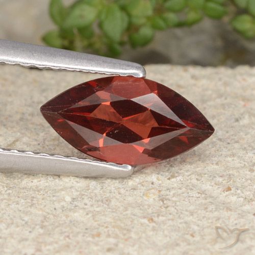 1.16ct Natural vermelho intenso Granada Piropo, Marquesa, VVS-VS