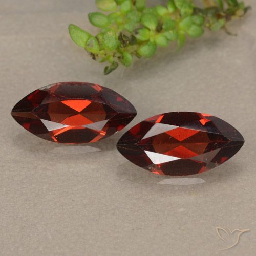 2.12ctw Natural Vermelho escuro Granada Piropo, Marquesa, VVS-VS