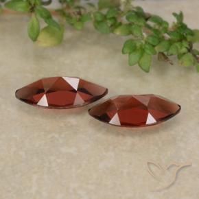Pedras preciosas de Granada Piropo vermelho médio natural de 2.41 ct, Marquesa, VVS-VS