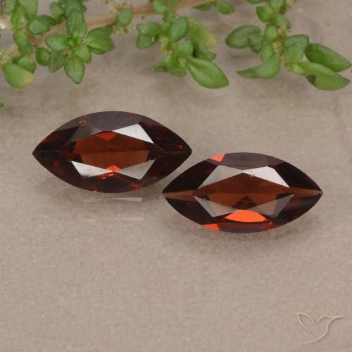 2.12ctw Natural Vermelho escuro Granada Piropo, Marquesa, VVS-VS