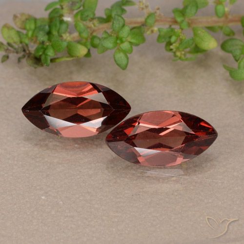2.54ctw Natural Vermelho escuro Granada Piropo, Marquesa, VVS-VS