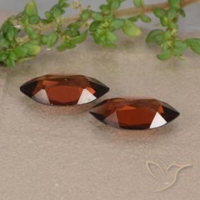 Pedras preciosas de Granada Piropo vermelho médio natural de 1.99 ct, Marquesa, VVS-VS