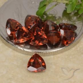 Pedras preciosas de Granada Piropo Vermelho escuro natural de 2.81 ct, Trilhão, VS
